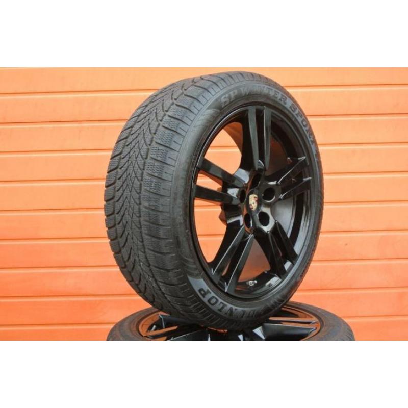 20" Porsche Macan Turbo S Velgen + Dunlop Winterbanden RDK