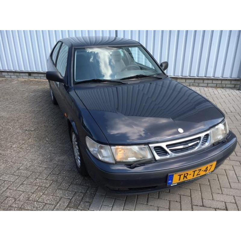 Saab 9-3 2.0 I COUPE met APK geldig t/m 30-9-2016,rijdt en s