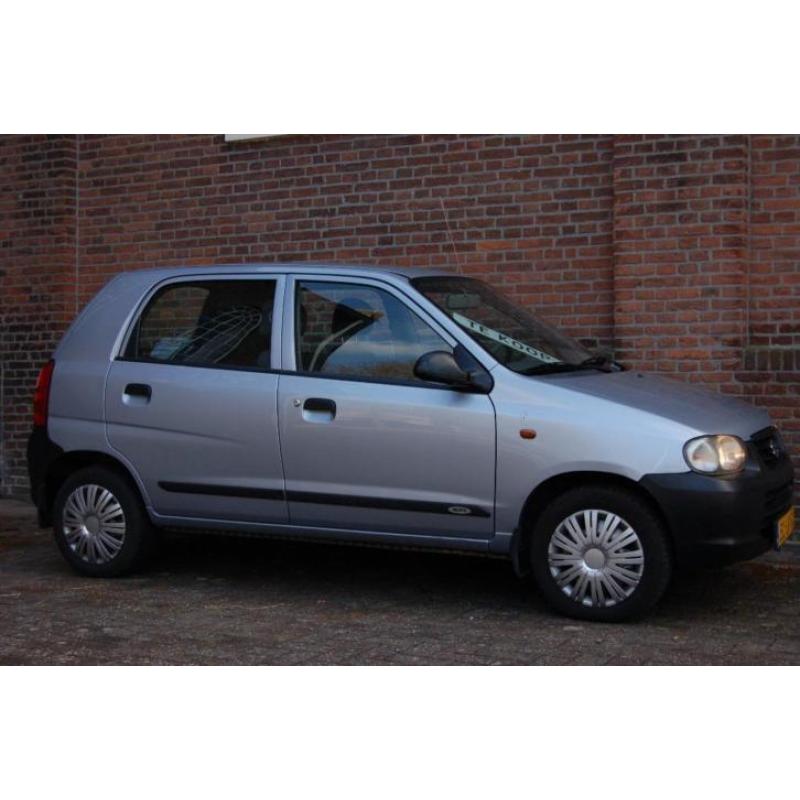 Suzuki Alto 1.1 Grijs metallic 5-deurs met nieuw APK