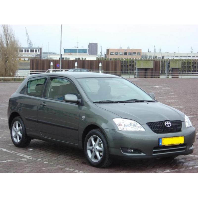 Toyota Corolla 1.4 Vvt-i 3DR Linea Luna 2004 Grijs