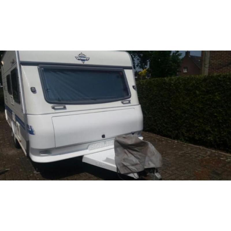 caravan hobby de Luxe