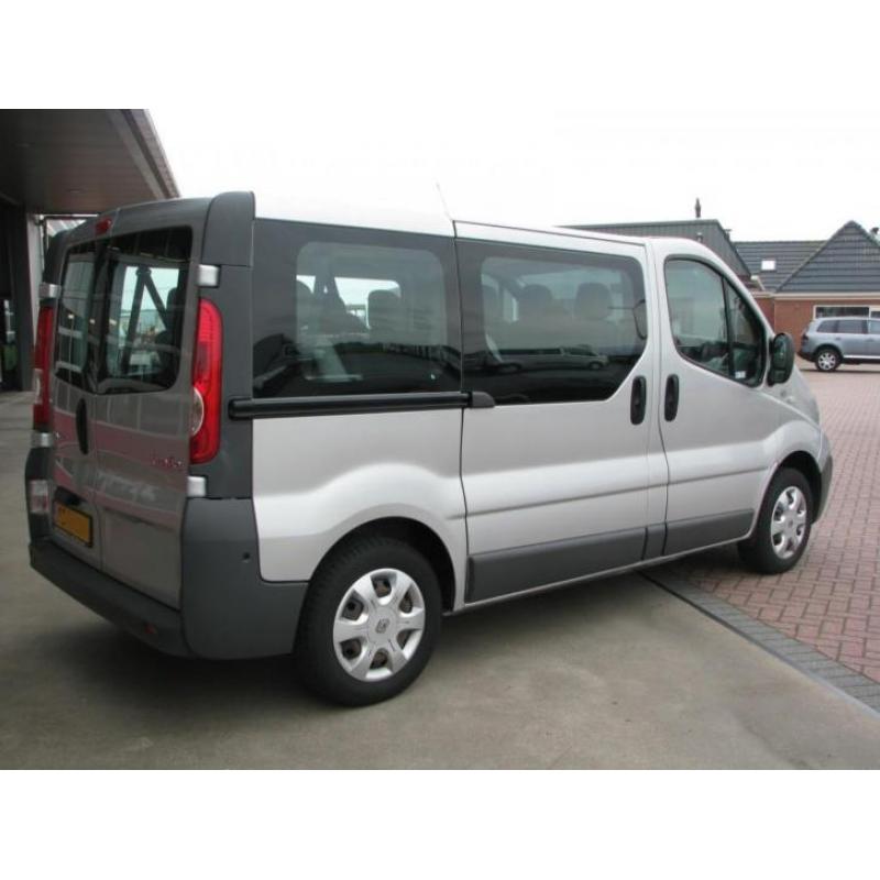 Renault Trafic Passenger 2.0 DCI T27 L1H1 9 Persoons Airco