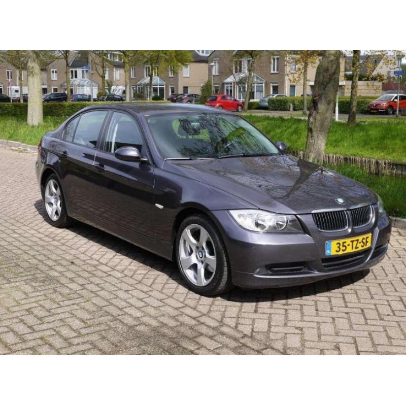 BMW 3-Serie 320d High Executive perfect onderhouden