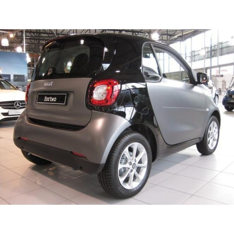 Smart Fortwo 1.0 71PK Passion Automaat 6-traps (showroomvoor