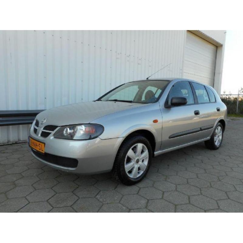 Nissan Almera 1.5 Visia Airco (bj 2003)