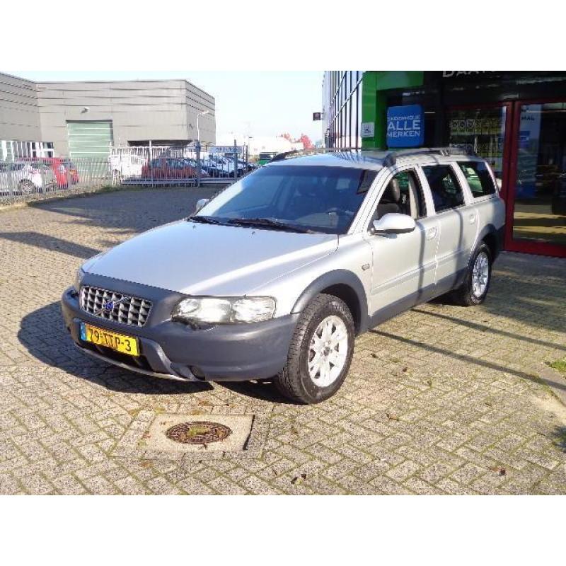 Volvo V70 XC Cross-Country 2.4 T COMFORT LINE AWD (bj 2001)