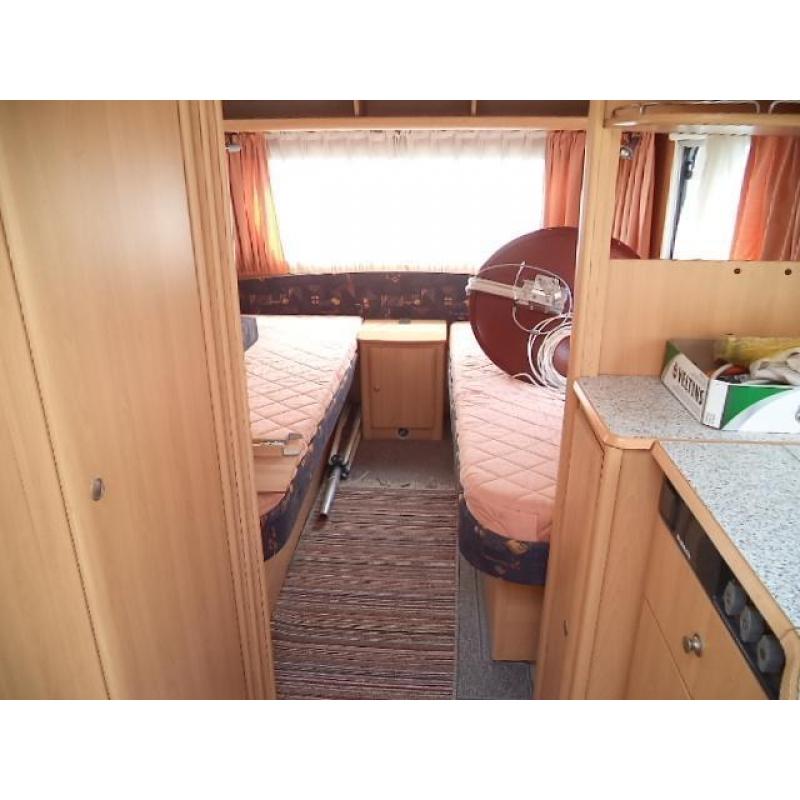 Dethleffs Camper 460 V (bj 2000)