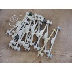 kleerhangers plastic