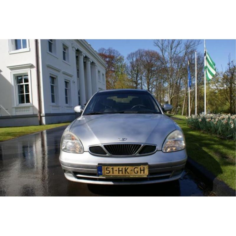 Daewoo Nubira 1.6-16V SX, AIRCO, 5 deurs (bj 2001)