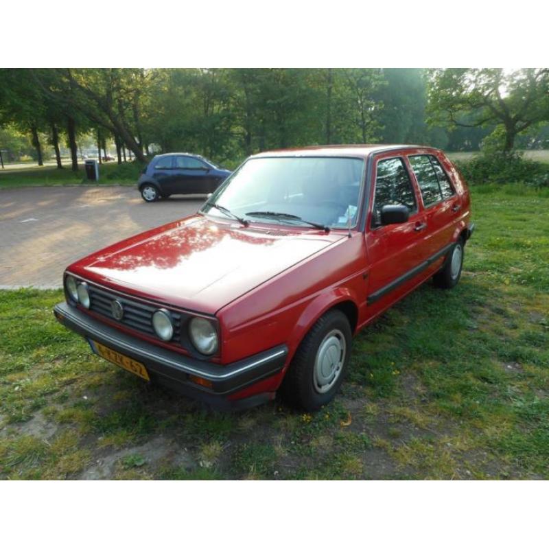 Volkswagen Golf 1.6 D CL 4-bak