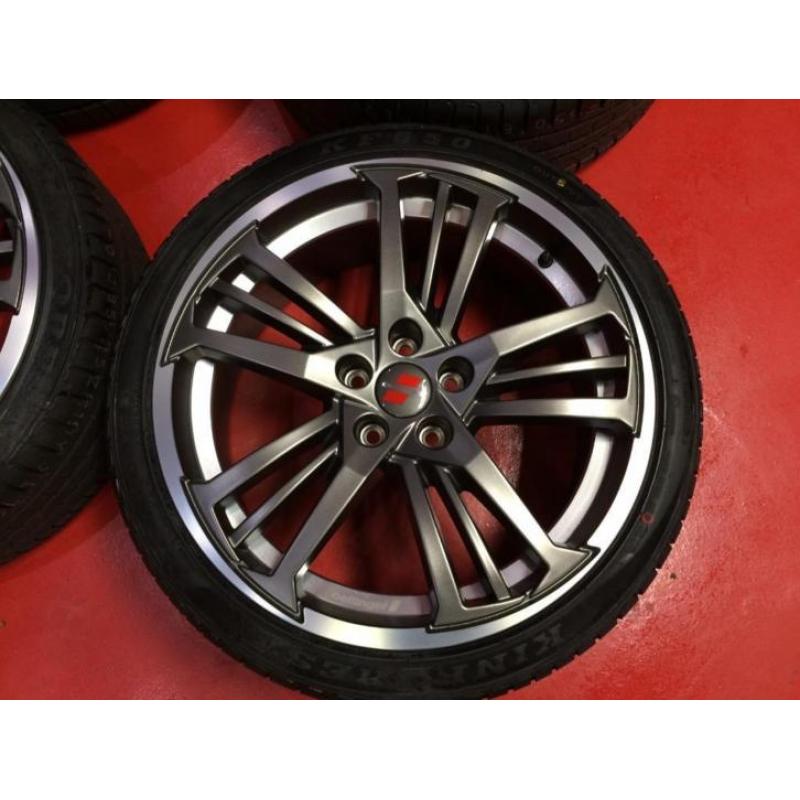 Vw Golf Velgen 19" Oettinger Origineel! NIEUW + banden 5x112