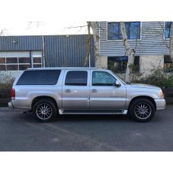 Cadillac ESCALADE ESV AWD 6.0 V8 Chevrolet GMC 77332MI