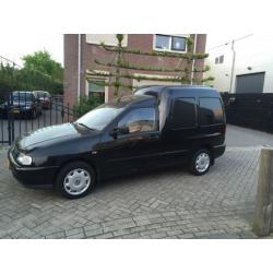 Volkswagen Caddy 1.9 (nieuwe apk)