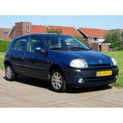 Renault Clio 1.6 RXE / 5 Drs/Airco !