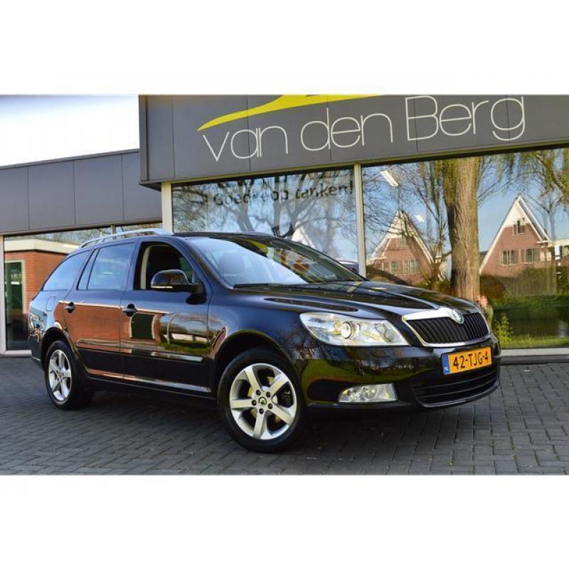 Skoda OCTAVIA Combi 1.2 TSI Elegance Businessline automaat,