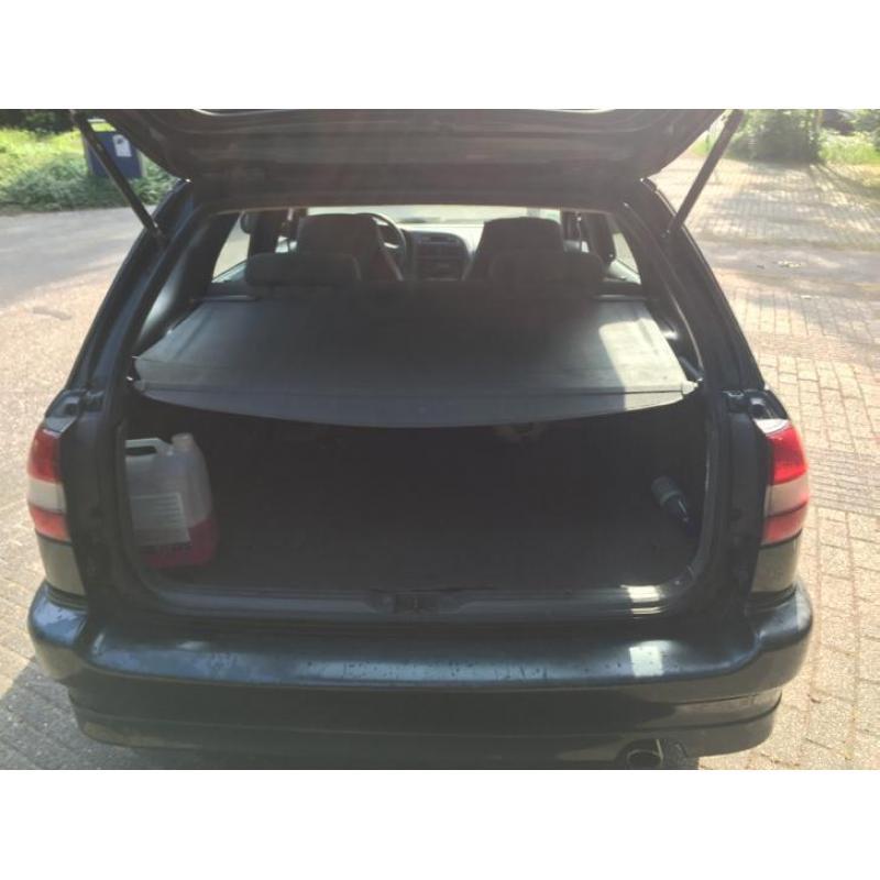 Suzuki baleno 1.8GTX mooie nette auto BENZINE, APK