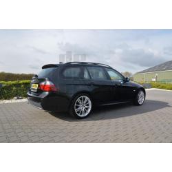 BMW 3-Serie 2.0 D 320D Touring M Sportpakket