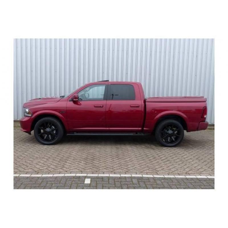 Dodge Ram Pick Up 1500 Crew Cab Sport Extreme Edition