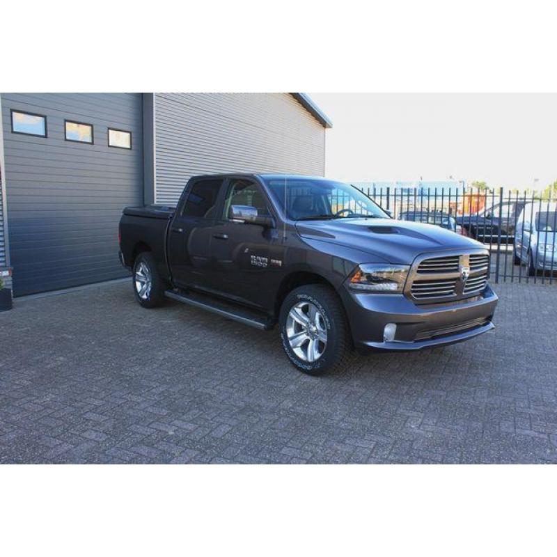 Dodge Ram 1500 4x4 Sport (bj 2016 automaat)