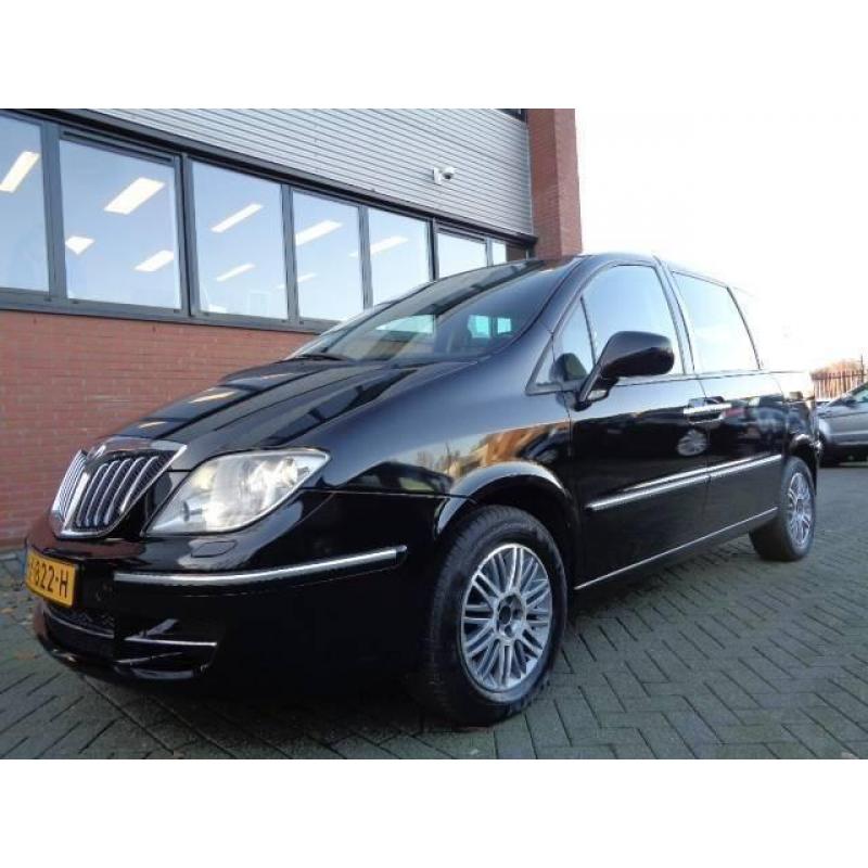 Lancia Phedra 2.0 JTDm Multijet 136pk Platino 7P/NAVI/XENON/