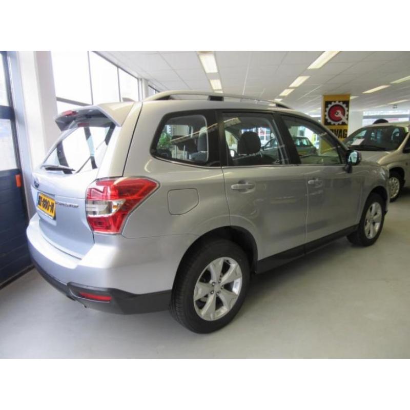 Subaru Forester 2.0 COMFORT TREKHAAK RIJKLAARPRIJS