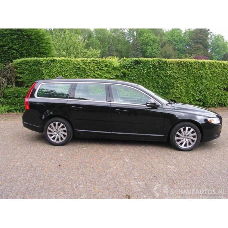 Volvo V70 1.6i T4 180PK Aut. Navi Xenon Lichte schade