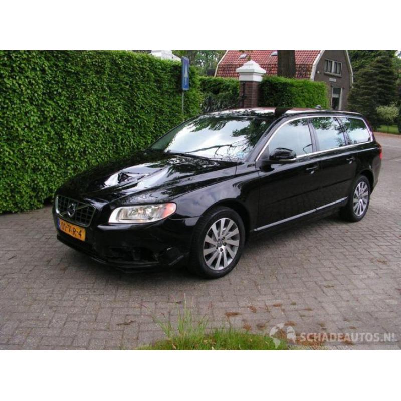 Volvo V70 1.6i T4 180PK Aut. Navi Xenon Lichte schade