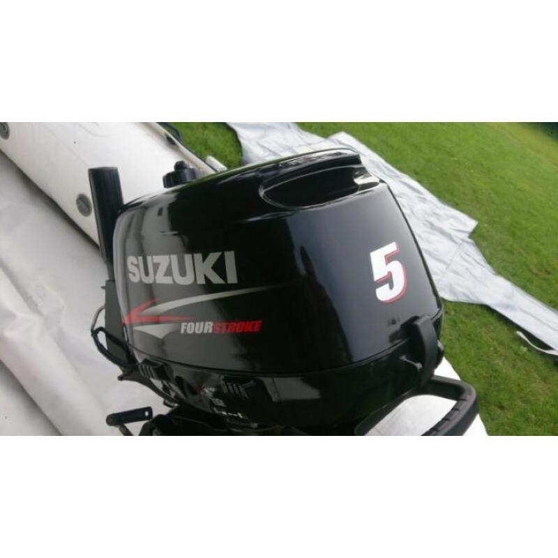 Nieuw set voor tweedehands prijs! Suzuki 5 pk met Suzumar