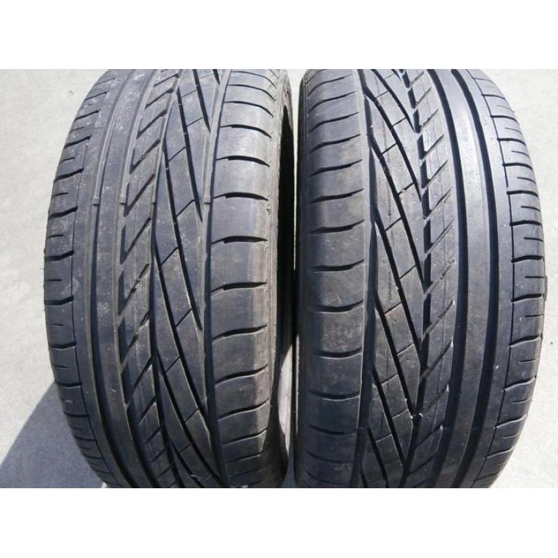 2x GoodYear zomerbanden Maat 235/45/17 R17 €90