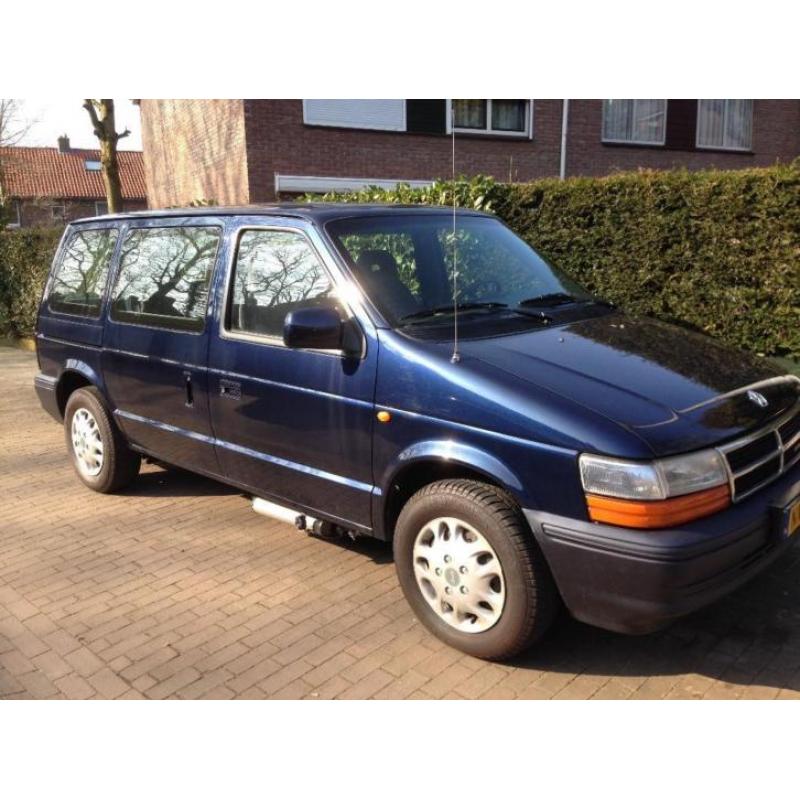 Chrysler Voyager 2.5I SE 1996 Blauw