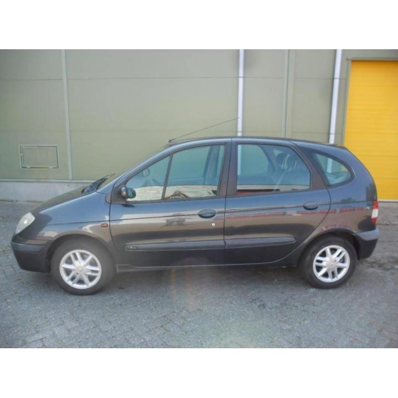 Renault Megane Scenic 1.6 16V, bj2002, APK 07-2017