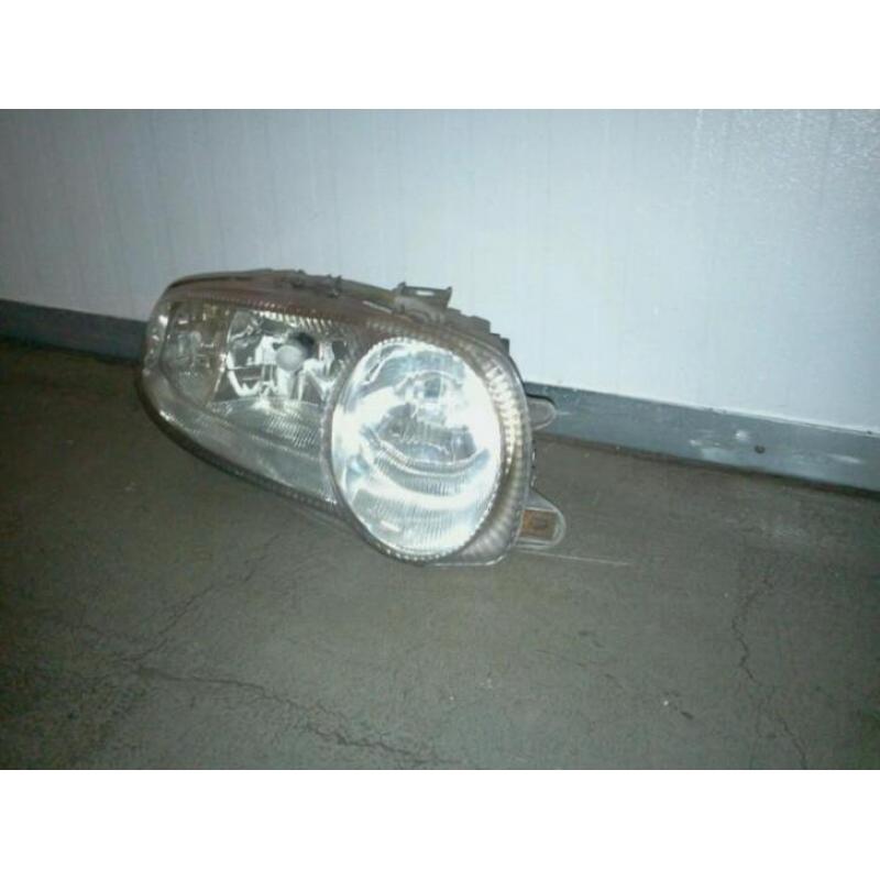 Rechter koplamp Alfa Romeo 147 01-05