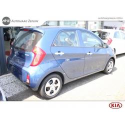 Kia Picanto 1.0 CVVT DynamicLine *van €13.495,- voor €11.345