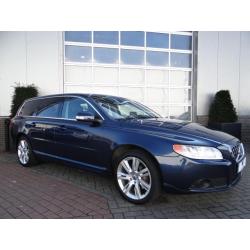 Volvo V70 3.0 T6 AWD Momentum Automaat Navi Standkachel Xeno