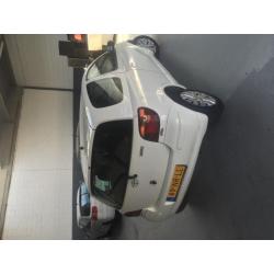 Toyota Yaris 1.4 D4-d 3DR 2004 Wit