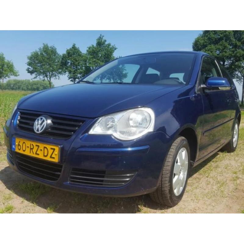 Volkswagen Polo 1.4 63KW FSI 2005 Blauw Airco crus