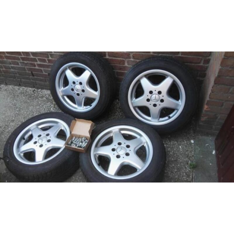 16" Mercedes LM 5 spaaks velgen met zomerbanden 6mm