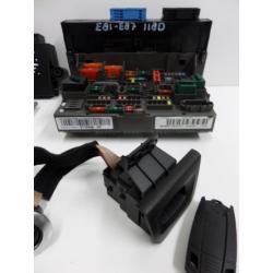 BMW 118D E81 E87 STARTSET ECU CAS Contactslot Chip kompleet