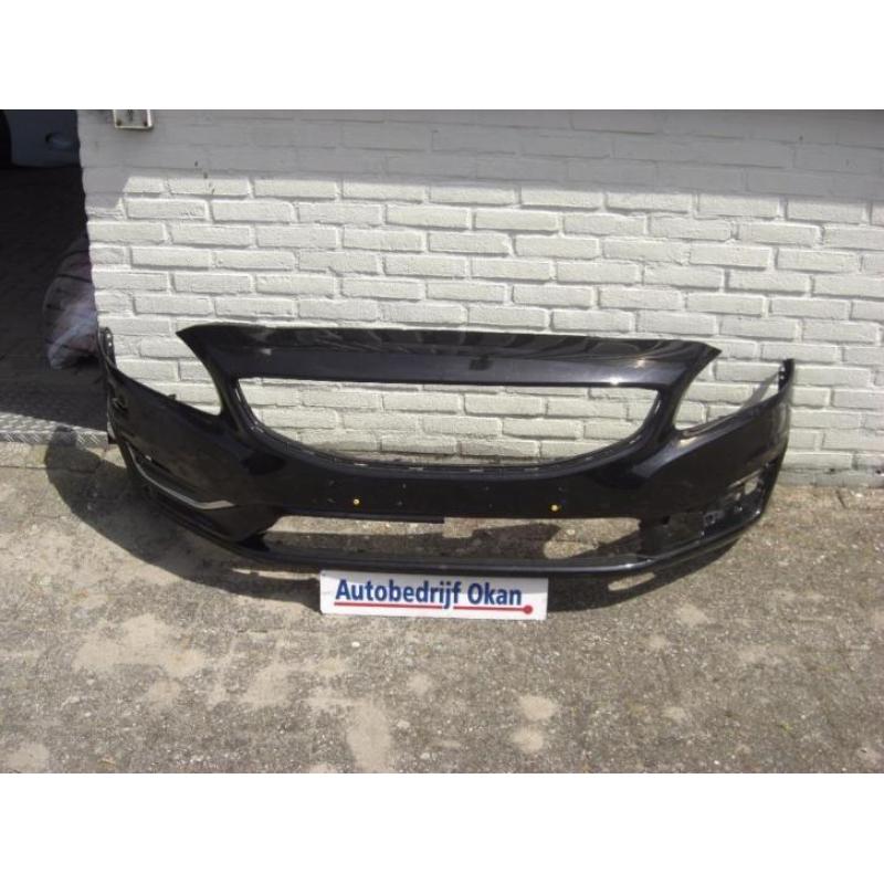 Volvo S60 voorbumper (Bouwjaar: 2013 - 2015)