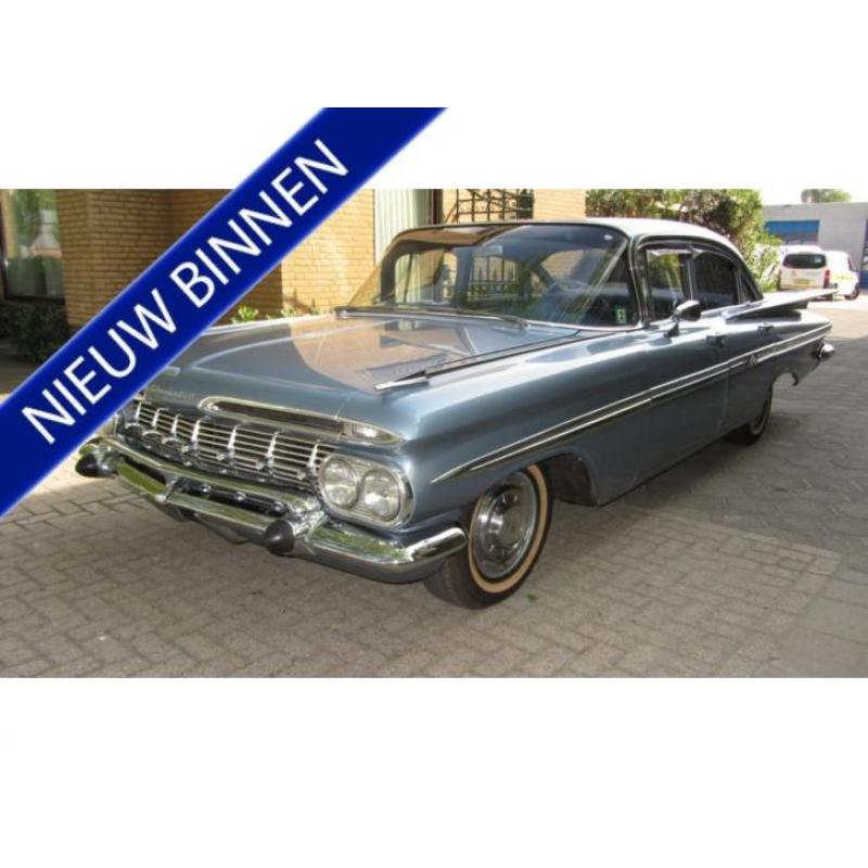 Chevrolet Impala V 8 Sedan zeer nette en geheel originele Au