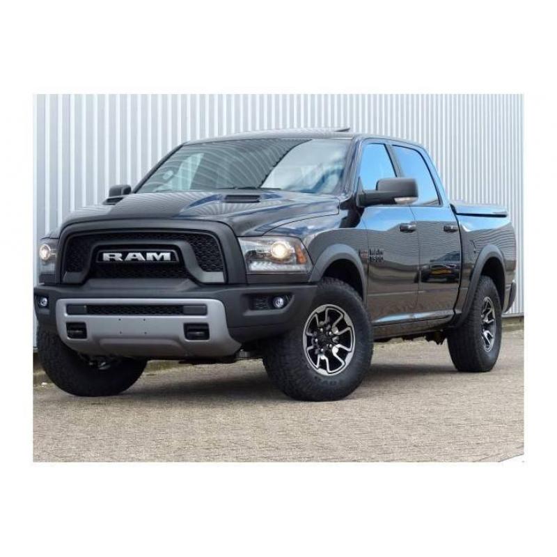 Dodge Ram Pick Up 1500 Crew Cab Rebel Lucht