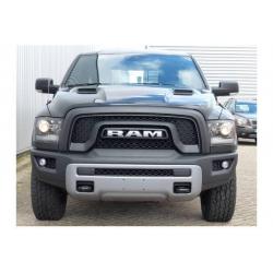 Dodge Ram Pick Up 1500 Crew Cab Rebel Lucht