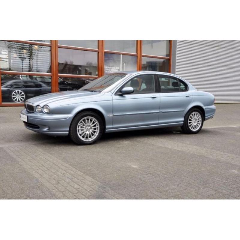 Jaguar X-TYPE 2.0 D * NAVI * LEER * CLIMATE & CRUISE CTRL. *