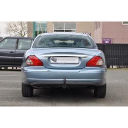 Jaguar X-TYPE 2.0 D * NAVI * LEER * CLIMATE & CRUISE CTRL. *