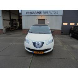 Lancia Ypsilon 0.9 TwinAir Platinum (bj 2012)