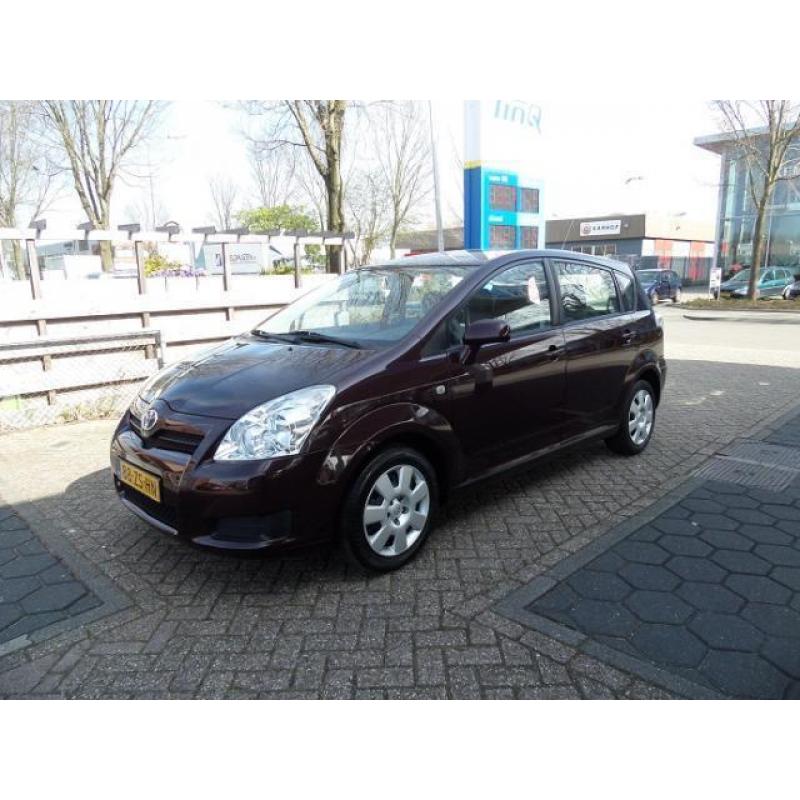 Toyota Verso 1.6 VVT-i Terra 7p.