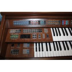 Yamaha Electone FE-70 orgel