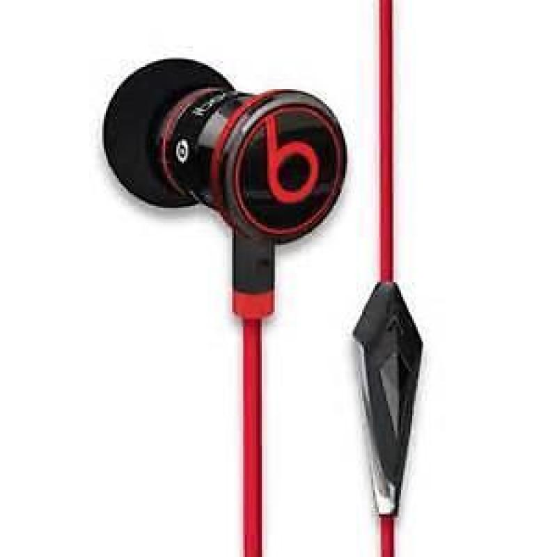 Monster ibeats NIEUW ! €149,- nu 75