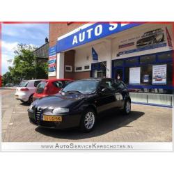 Alfa Romeo 147 1.6 16V T.SPARK DISTINCTIVE *CLIMA / APK / WE