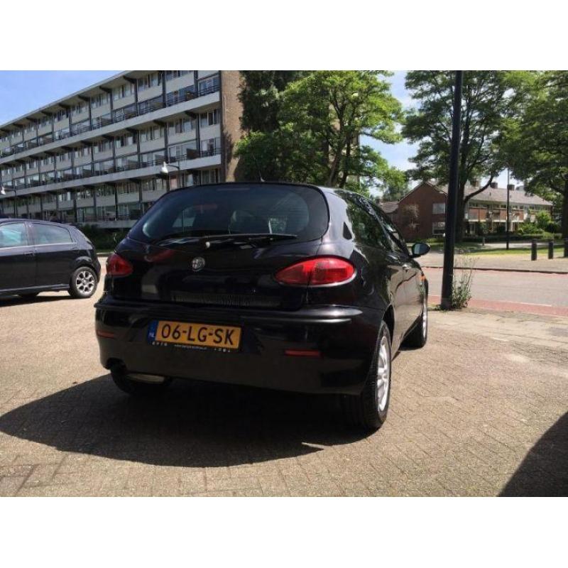 Alfa Romeo 147 1.6 16V T.SPARK DISTINCTIVE *CLIMA / APK / WE